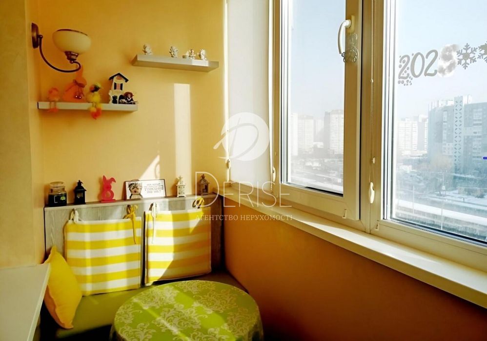 7841Продаж 2к Ахматової Григоренка Позняки Осокорки Пчілки Драгоманова