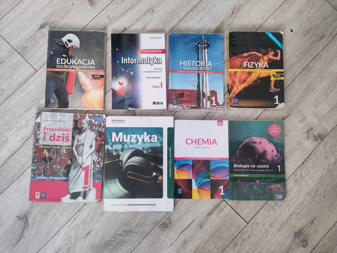 Książki do 1 klasy liceum/technikum
