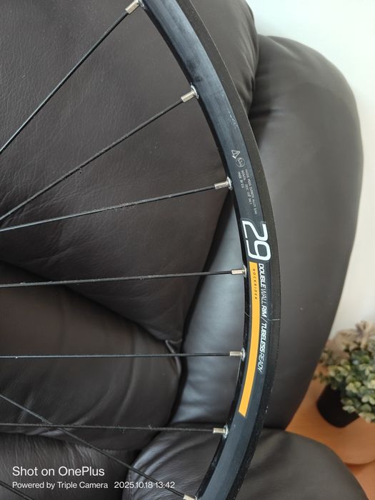 Venda roda de bicicleta.