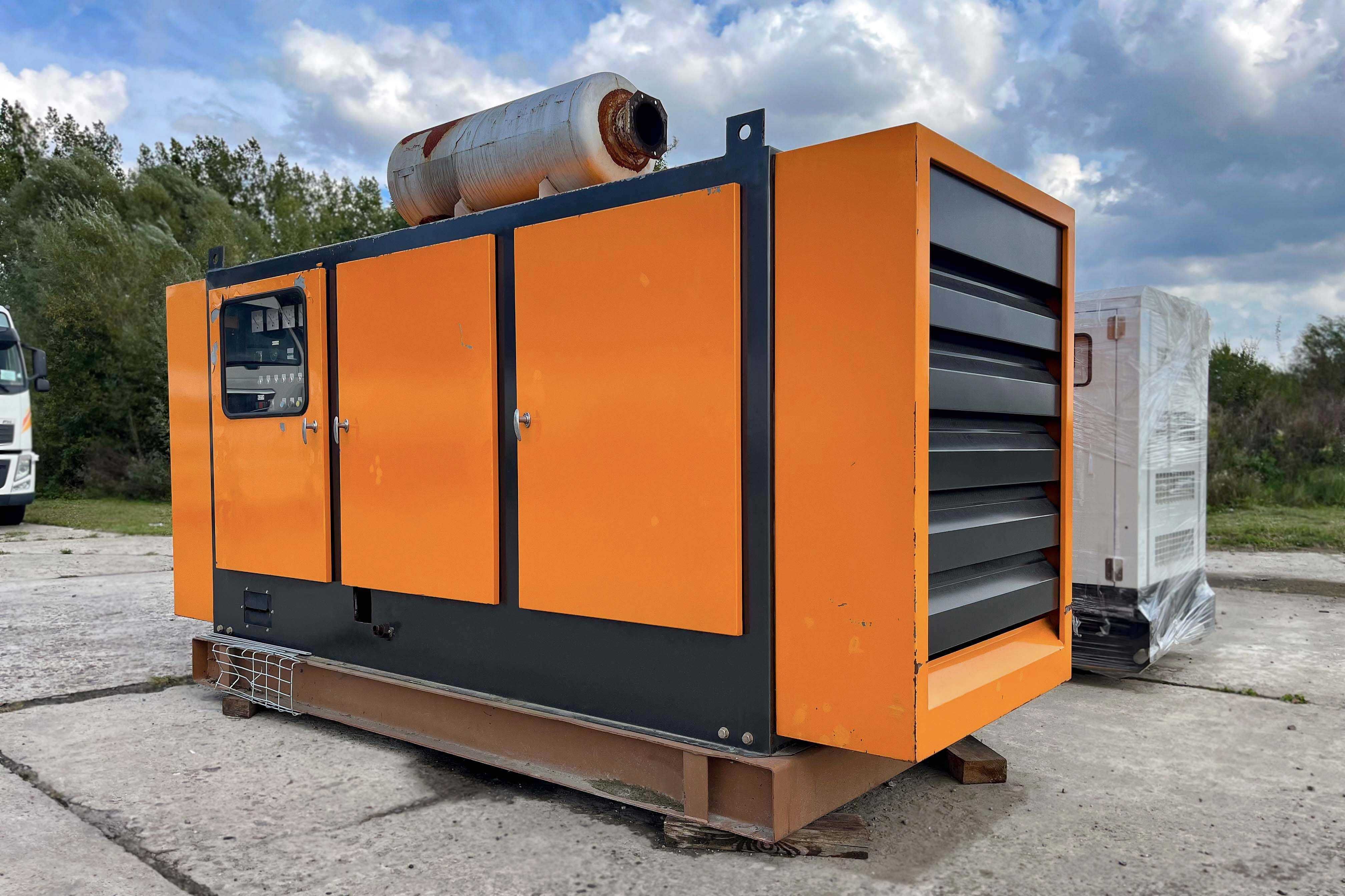 Генератор дизельний GESCO 120/132 кВт 230/400V трифазний електрозапуск
