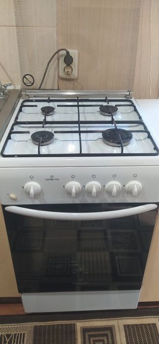 Газовая  плита Greta