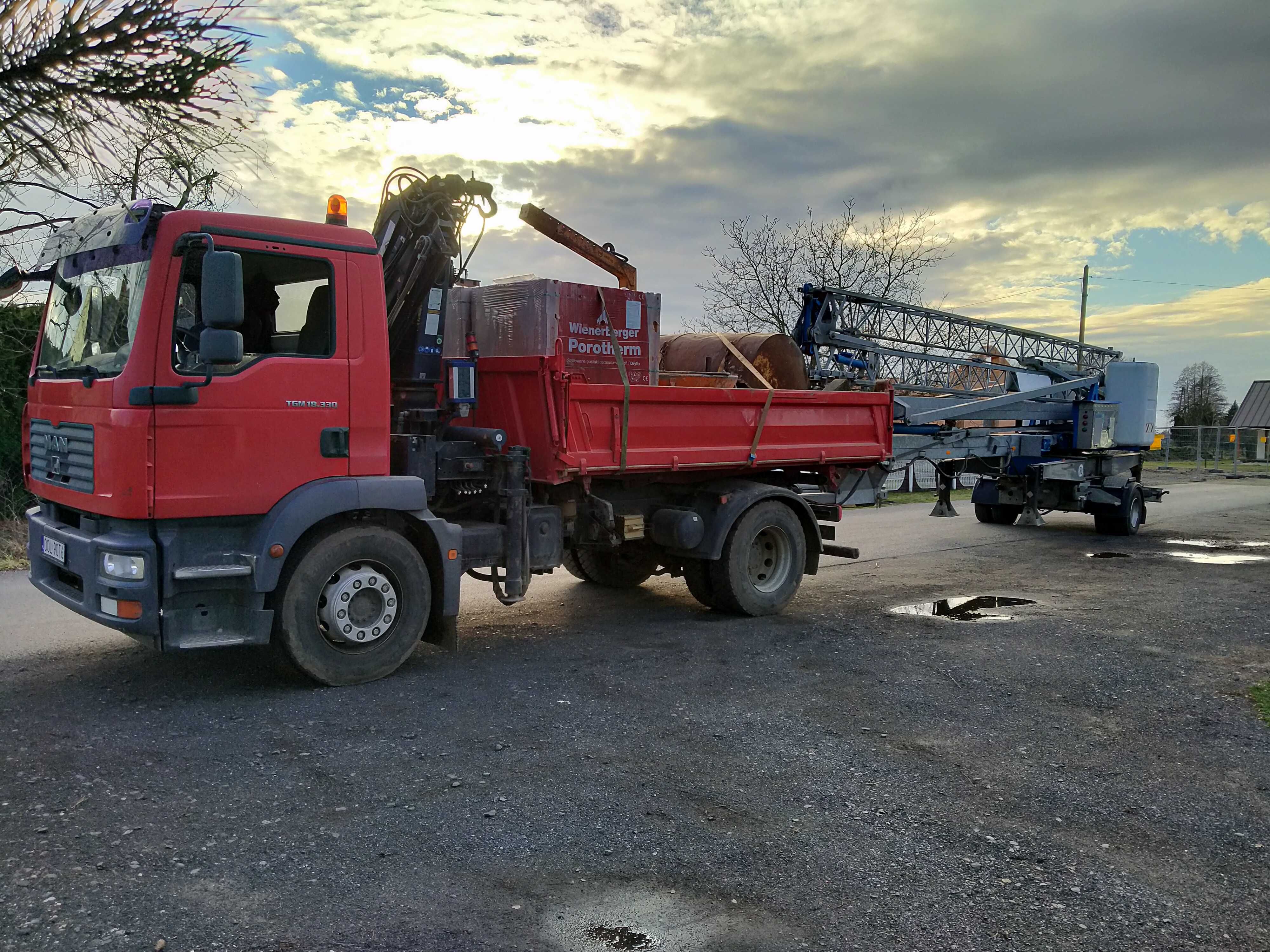 Dźwig żuraw budowlany wieżowy wynajem Erosprint DS 216 Liebherr Potain