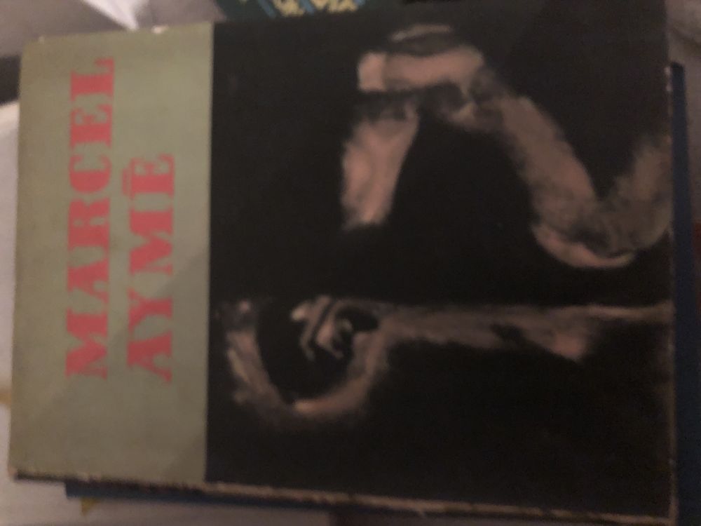 Livros medecina bem conservados