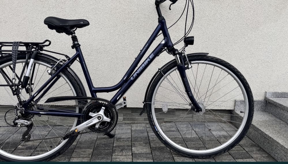 Super stan Unibike Vision kola 28” rama 19” Acera