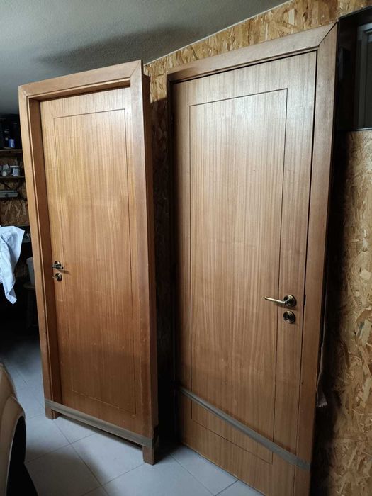 Duas Portas (a abrir para a direita)