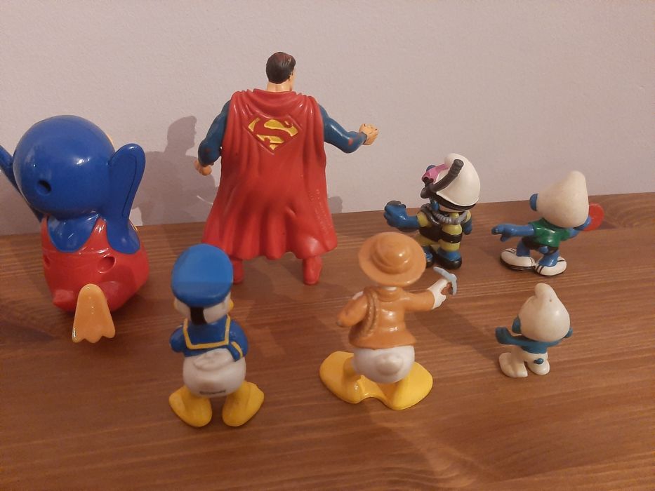 figuras duffy  Perna Longa bruxinhas disney Schleich  super homem