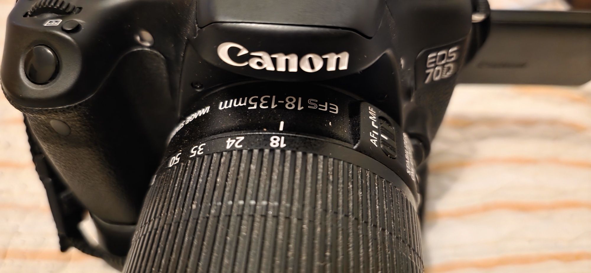 Câmera Canon 70 D