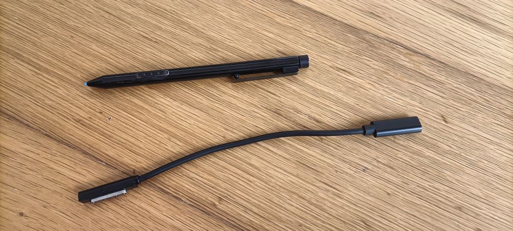 Caneta Surface Pro + adaptador carregador USB C