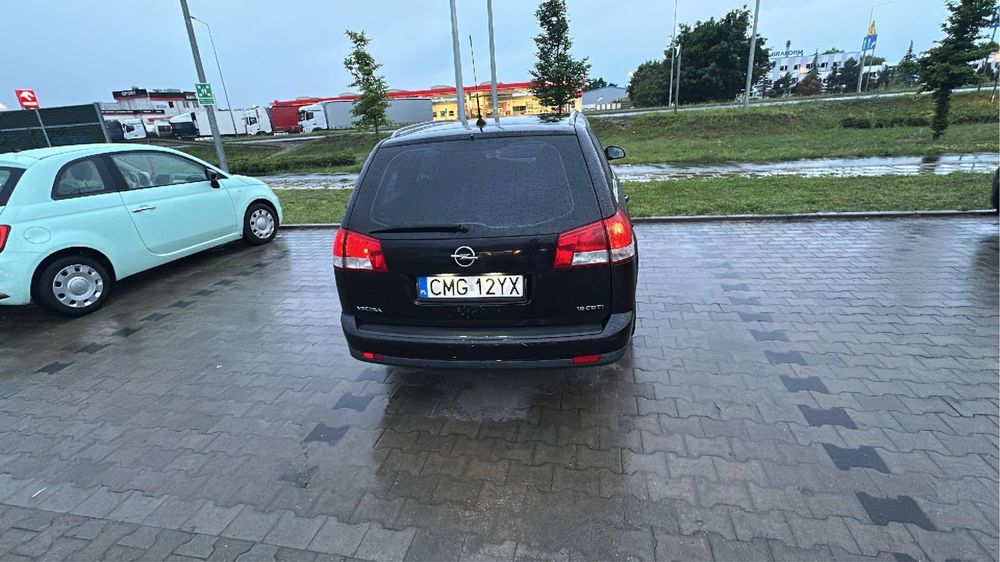 Sprzedam opelka vectra c karavan 1.9 cdti 150