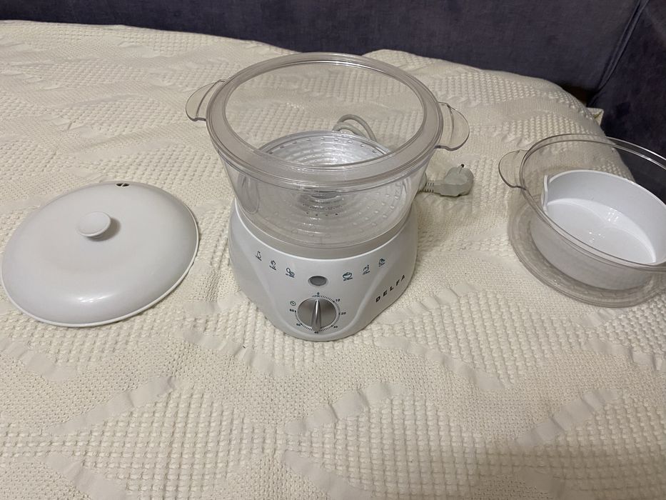 Пароварка Delfa.