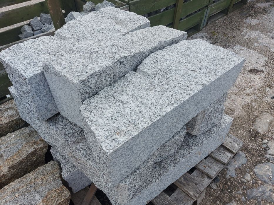 Kostka granitowa Szara szaro ruda 8x11 tir