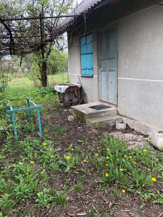 Продається дачний будинок в Братківцях