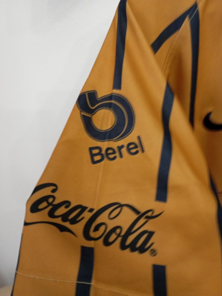 Camisola dos pumas do México