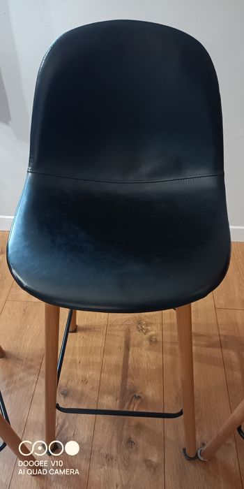 Krzesła stołki barowe 3sztuki 150zł