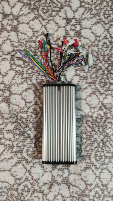 Контроллер Kunteng 24/36/48v 25a WP с дисплеем lcd 8h + usb