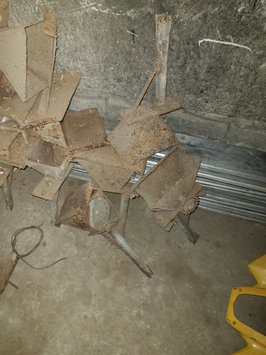 Секції для міжрядного культиватора, їжаки, вичійники