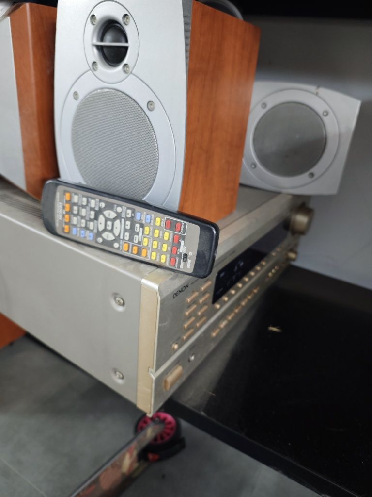 Zestaw Denon AVR-1802