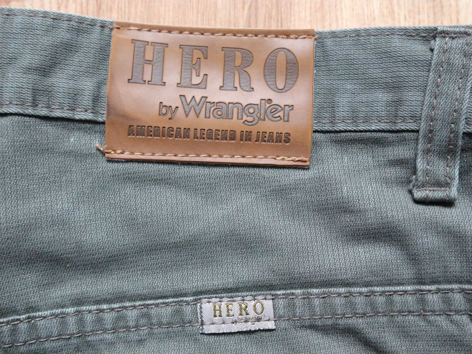 Spodnie Wrangler Hero . Używane. Męskie.