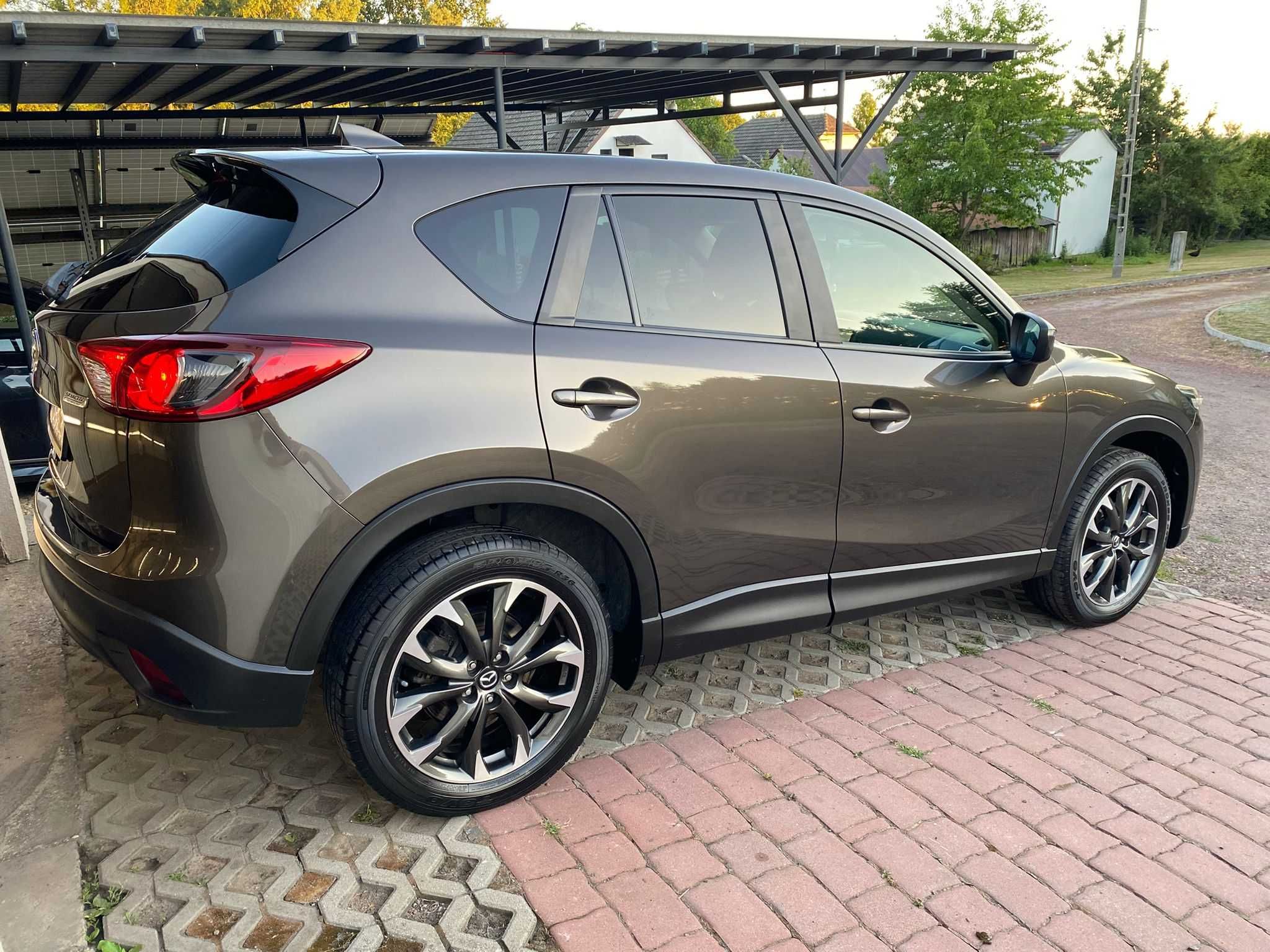 Na sprzedaż - Mazda CX-5 ciemny brąz
