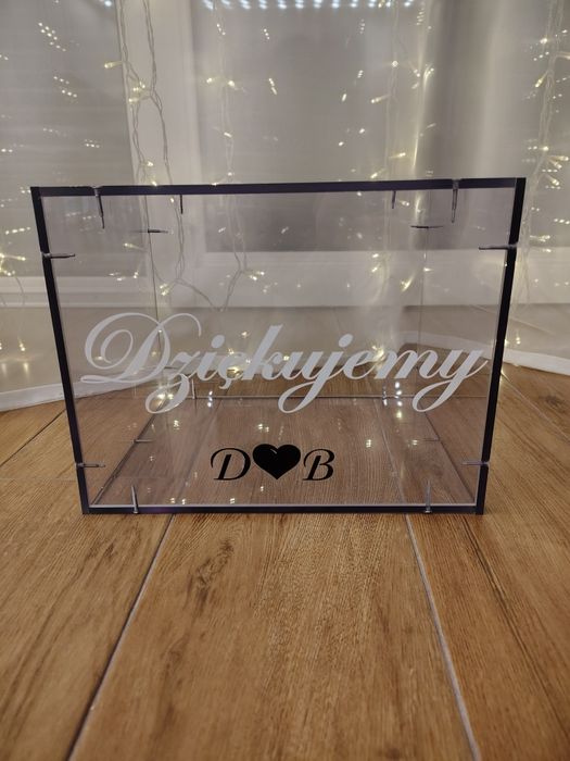 Solidna skrzynka na koperty do oklejenia