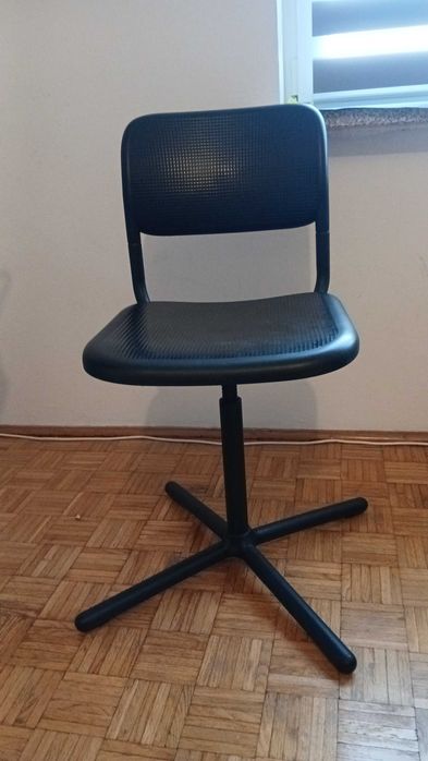 Krzesło obrotowe SMÄLLEN