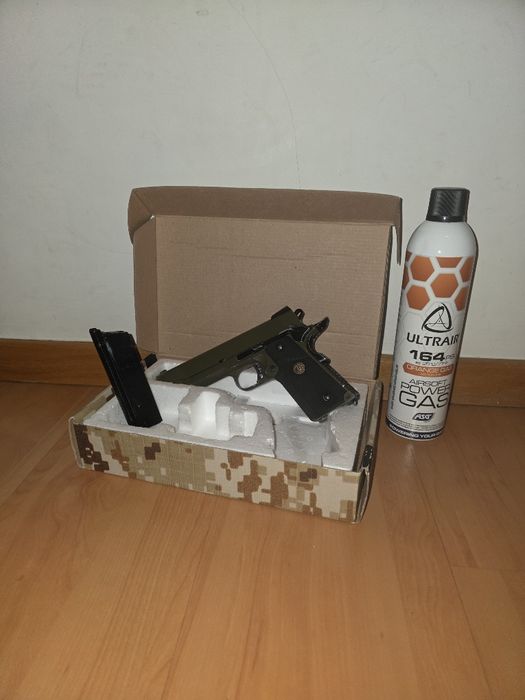 Vendo airsoft gas  pistola 1911