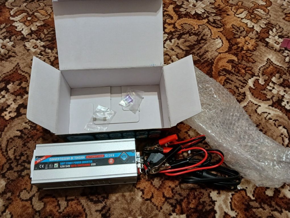 Преобразователь напряжения  12V-24V/ 220V 350w
