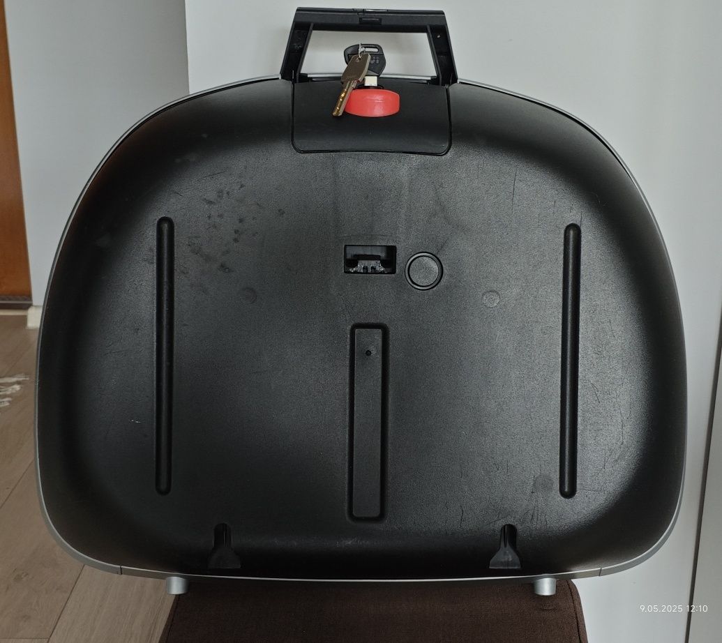 Kufer Givi Maxia 3, poj. 55 litrów