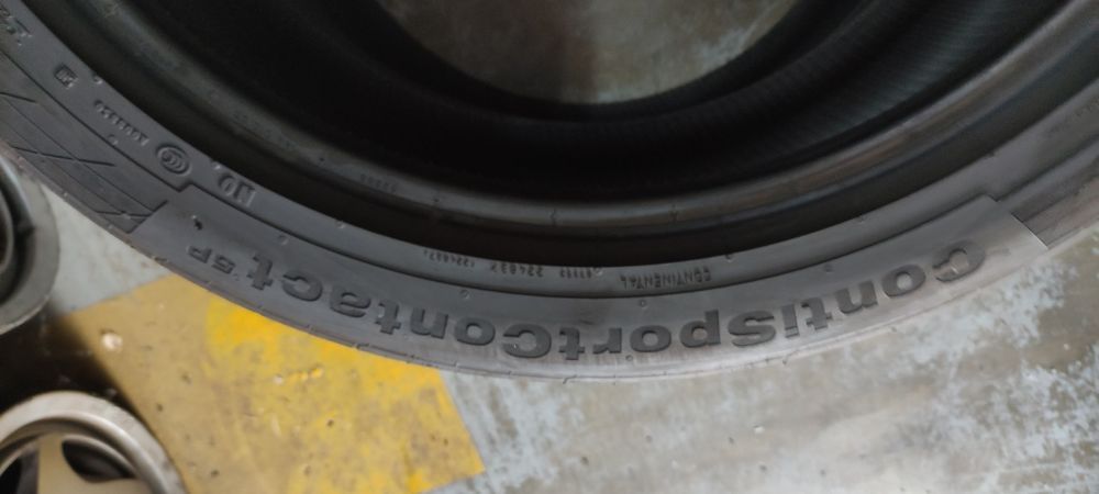 Pneus 265/40/21 continental usados