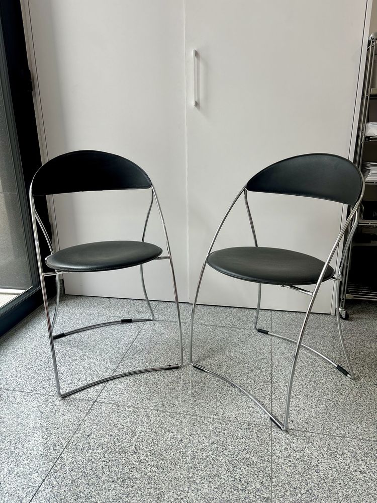 Dwa Designerskie Włoskie krzesła Arrben składane chrom i skóra lata 70
