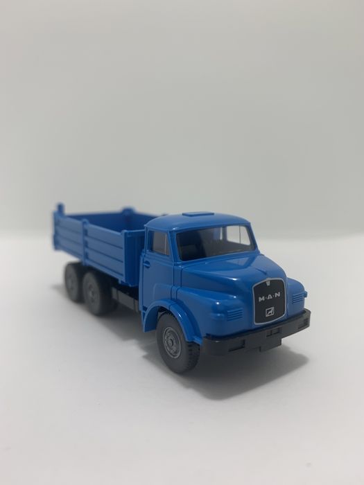 Camião MAN da Wiking escala H0 1/87