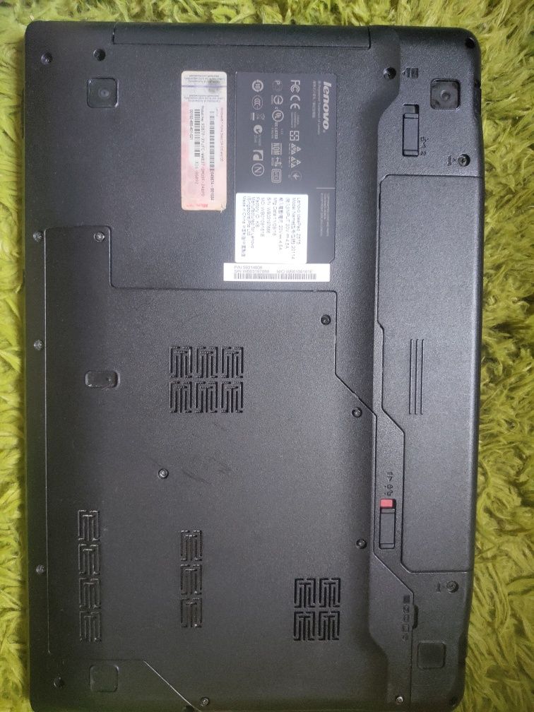 Ноутбук Lenovo Z575