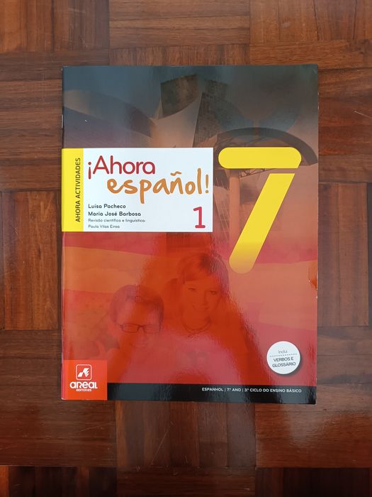 Caderno de atividade de Espanhol 7° ano e agenda cultural