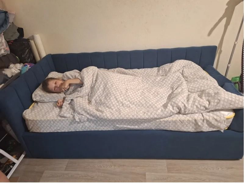 кутове ліжко,підліткове ,дитяче від виробника,матрас,В наявності