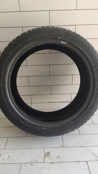 Продам шину зимову 1 шт зима .PIRELLI Scorpion Ice & Snow 255#45#R 20