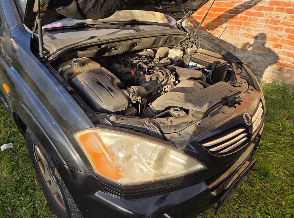 Продам SsangYong Kayron 2.0 D