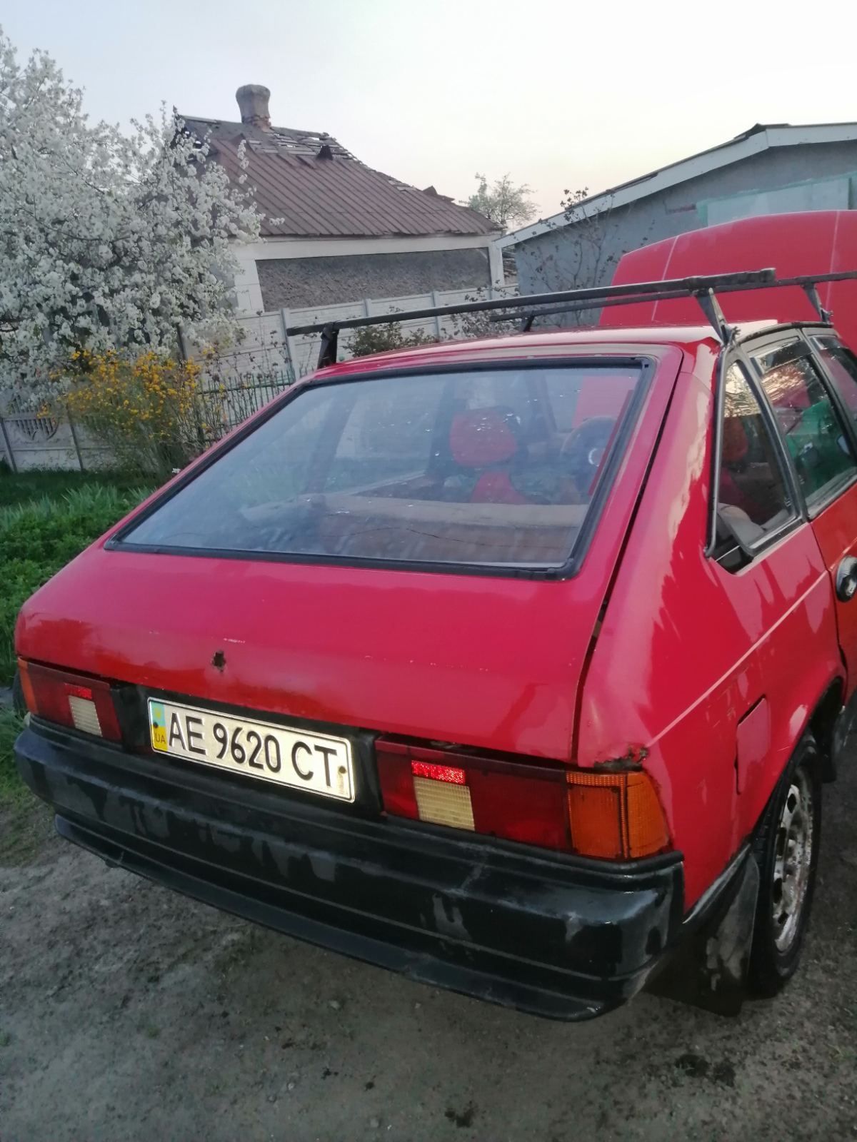 Продам авто Москвич-2141