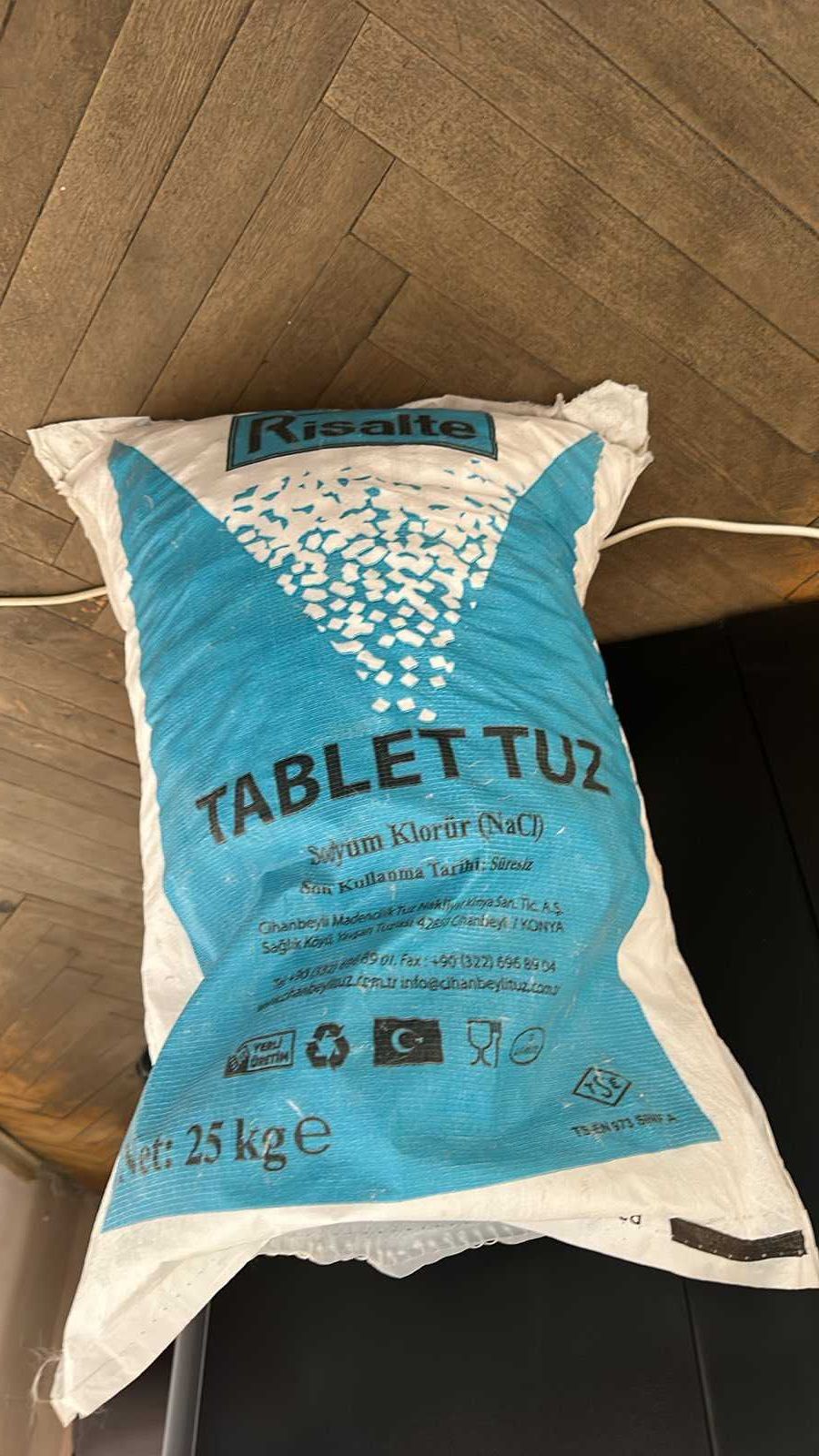 Соль таблетированная круглая и подушка (Турция)
