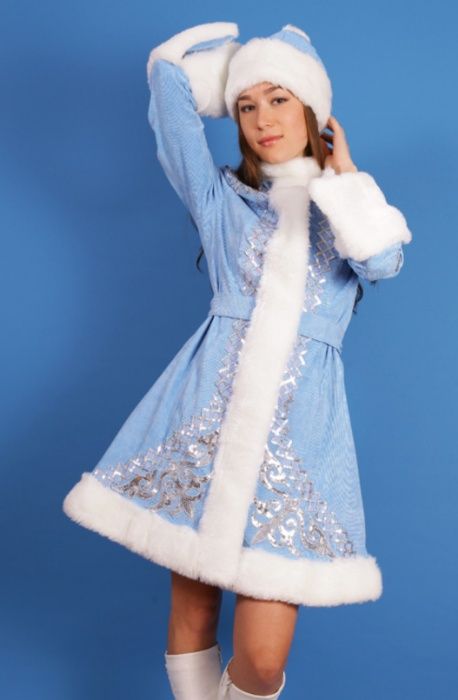 Костюми діда мороза, санта клауса Святого Миколая і снігурочки. Напрок