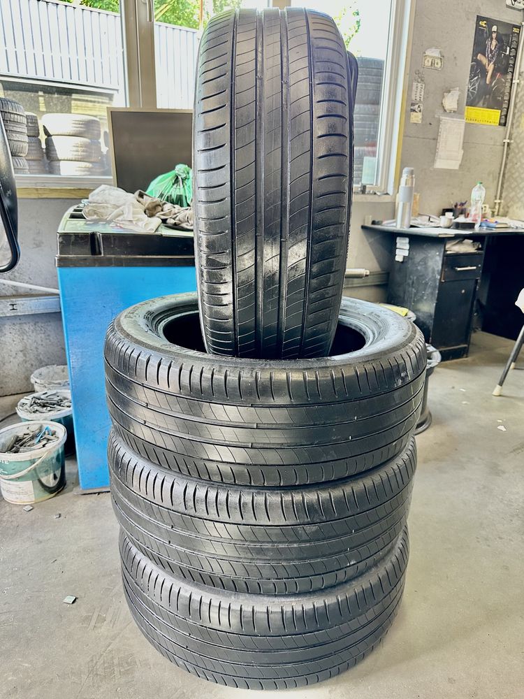 225/55/18 Michelin 4шт