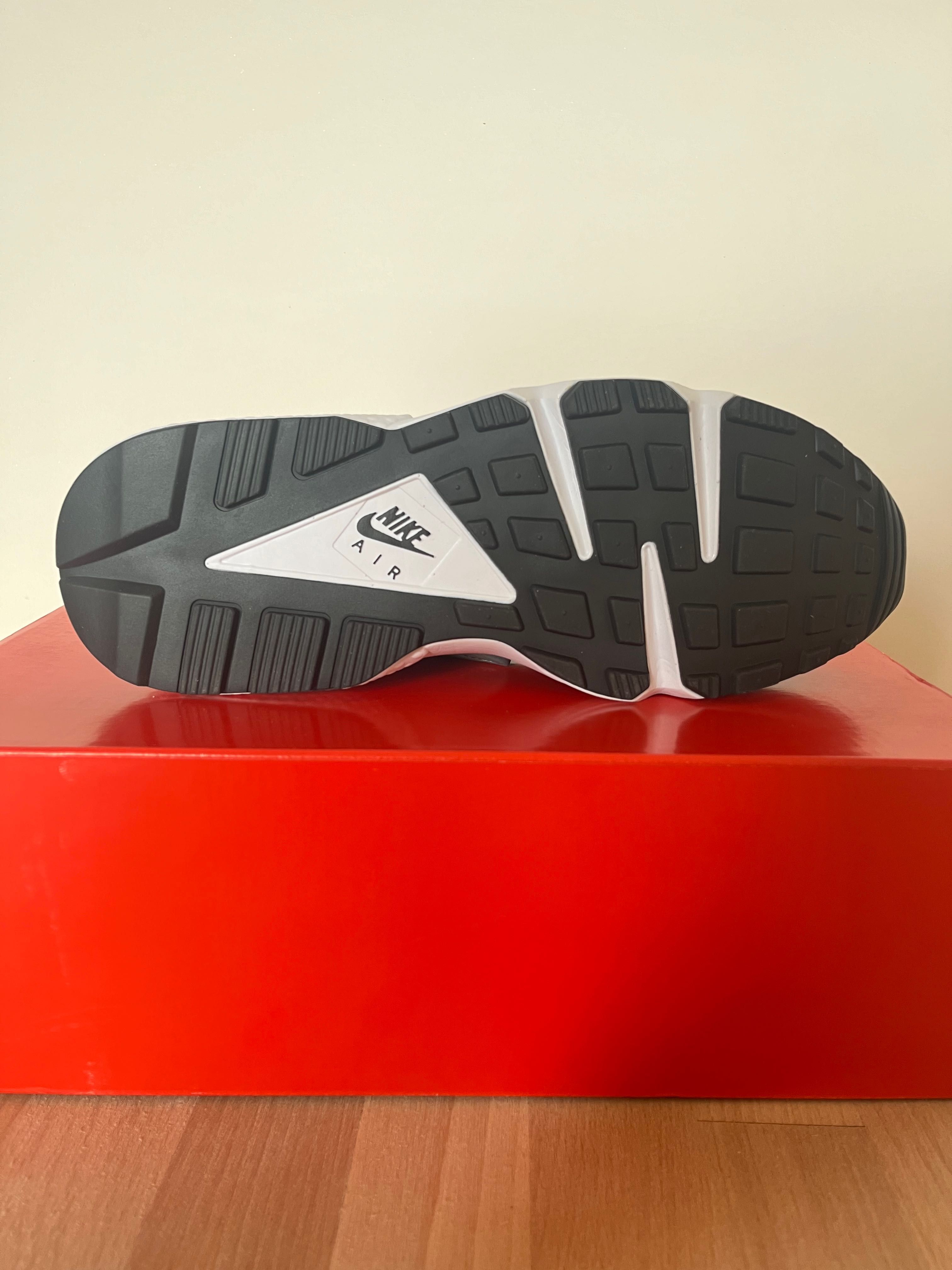 Кросівки Nike Huarache J22 100% Оригінал