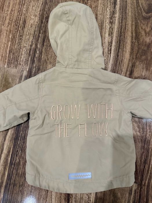 Kurtka wiosenna beżowa dziecięca rozmiar 62