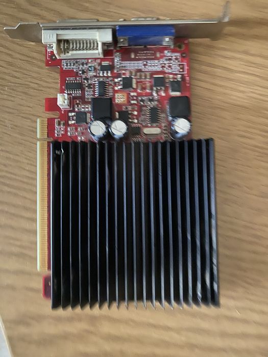 Відеокарта GF 9500GT в ідеальному стані