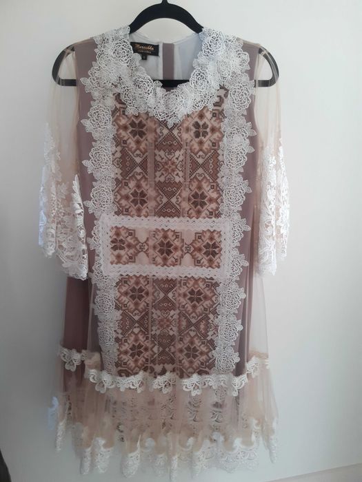 Дизайнерське плаття вишиванка MURASHKA