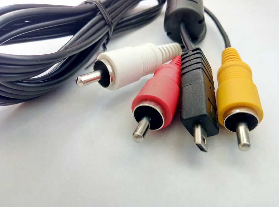 55 гривен , Кабель для фотоаппарата и видеокамеры , Оригинал ! Germany