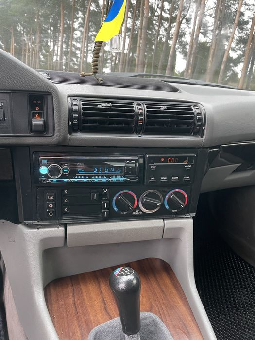 BMW E34 525 M50b25 беха