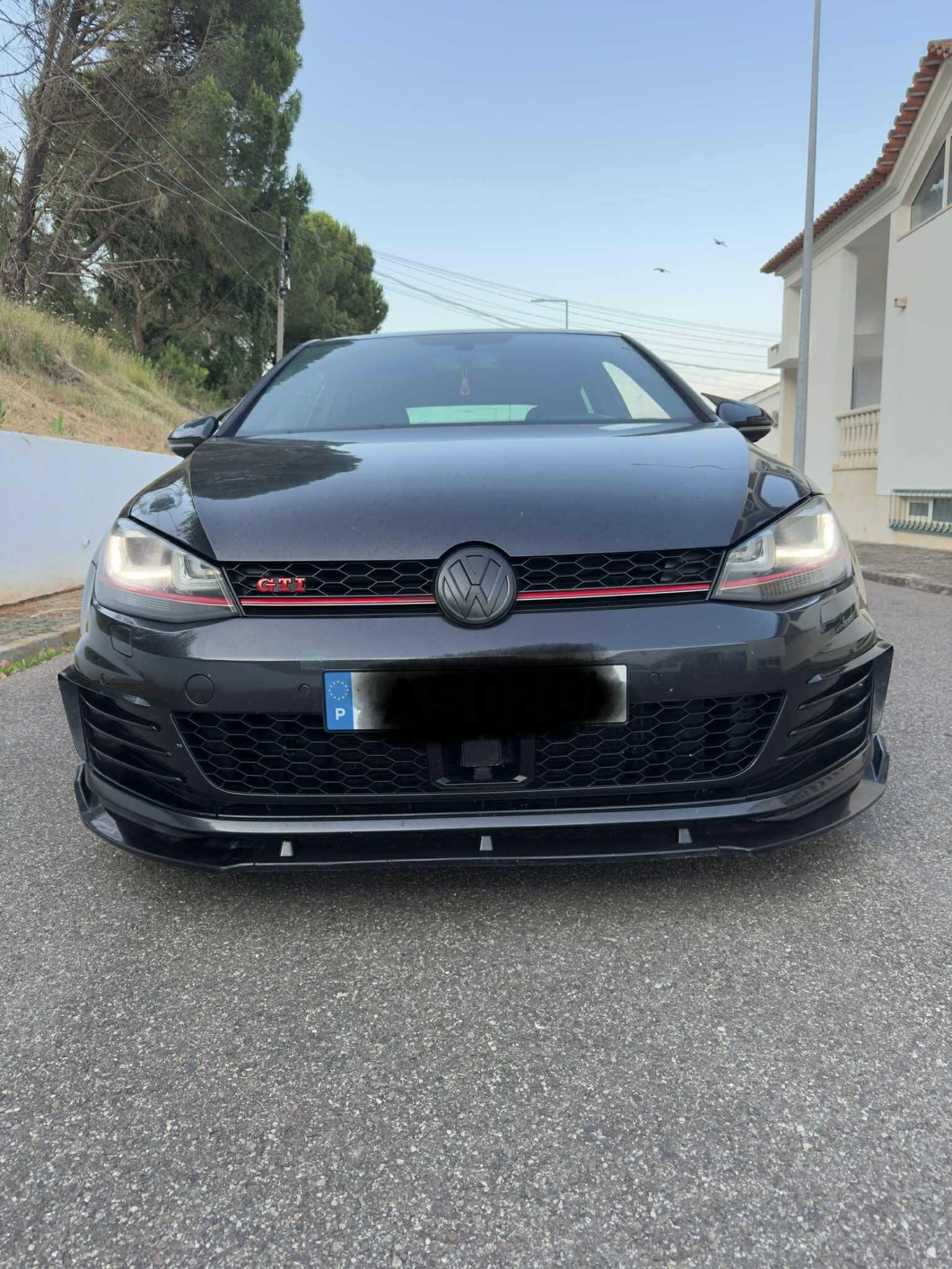 VW Golf 7 GTi DSG 2.0 Performance