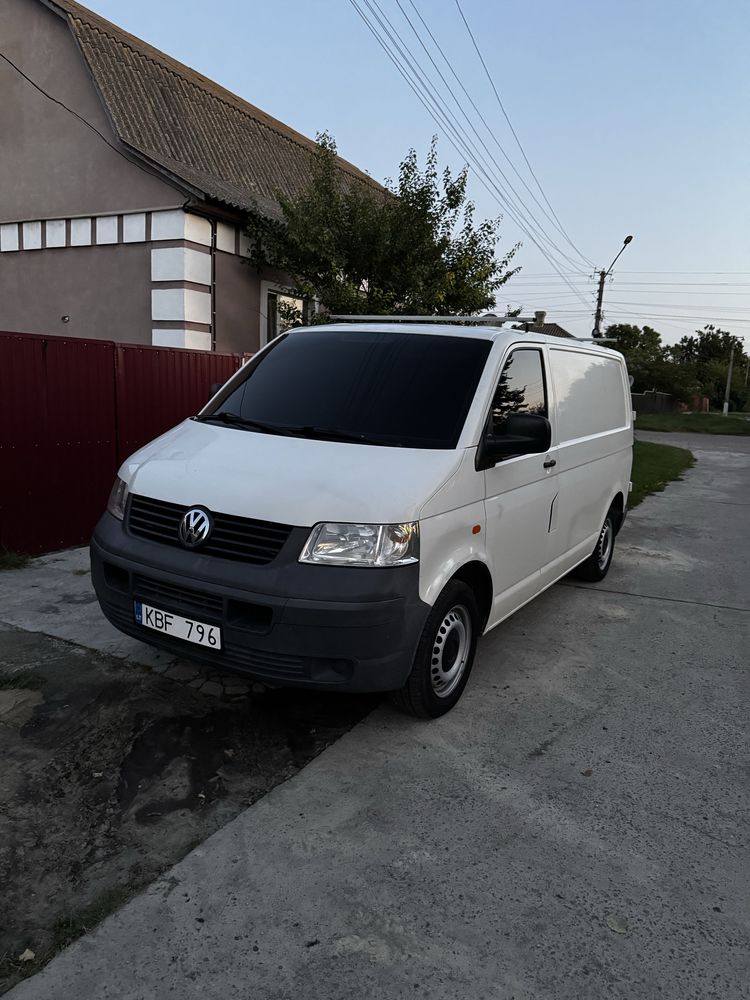 Volkswagen T5 2007 1.9d