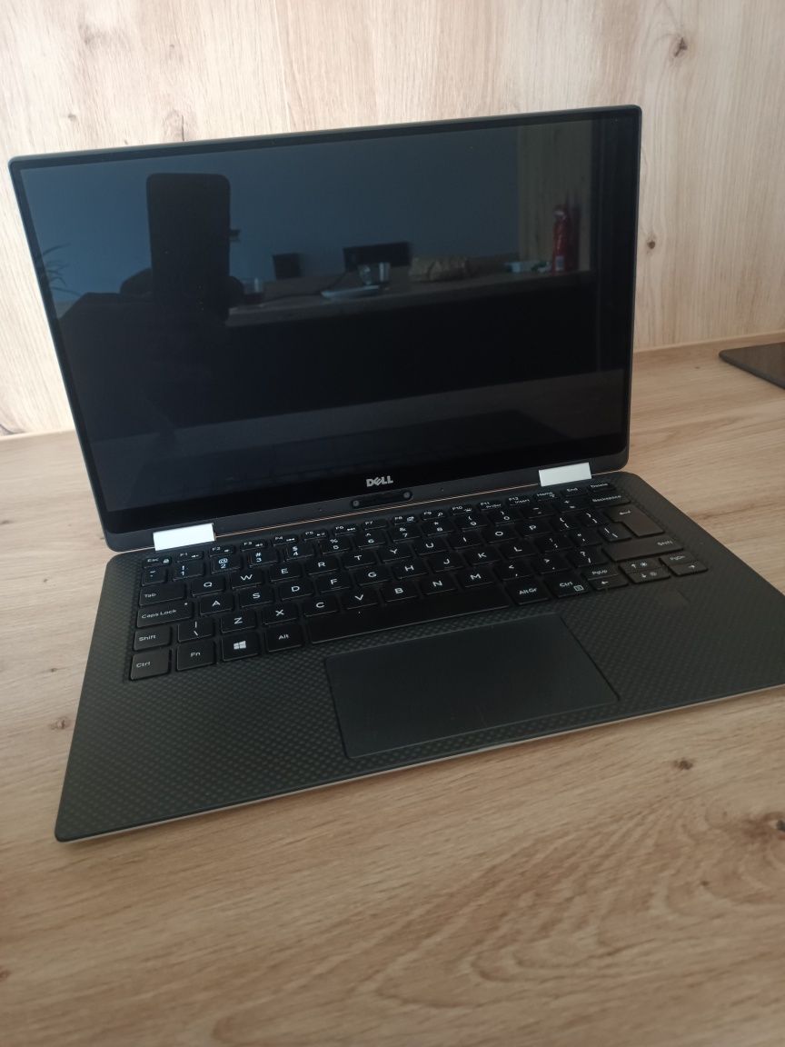 Laptop Dell XPS-9365 8GB laptop 2 in 1 dotykowy