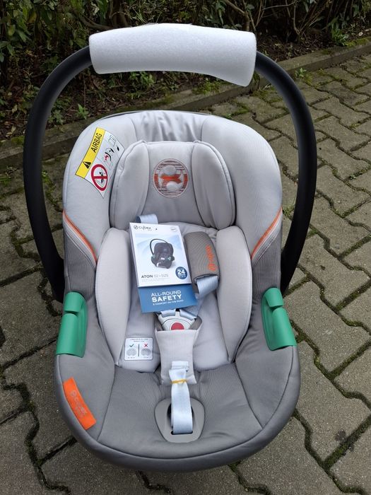 Fotelik samochodowy CYBEX Aton S2 i-Size